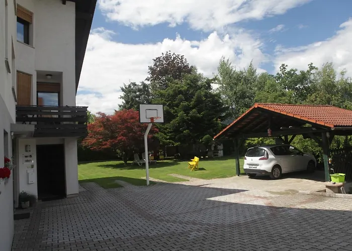 Fon * Blejska Dobrava